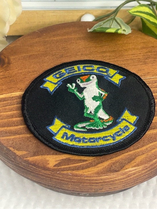 Geico Motorcycle Round Embroidered Patch - Black with Green Frog